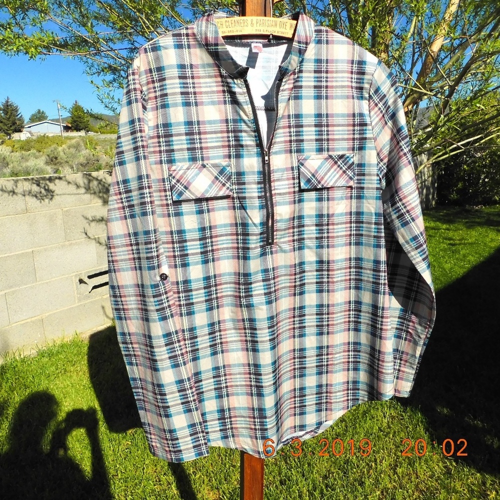 MokingTop plaid zippered front tunic roll sleeves